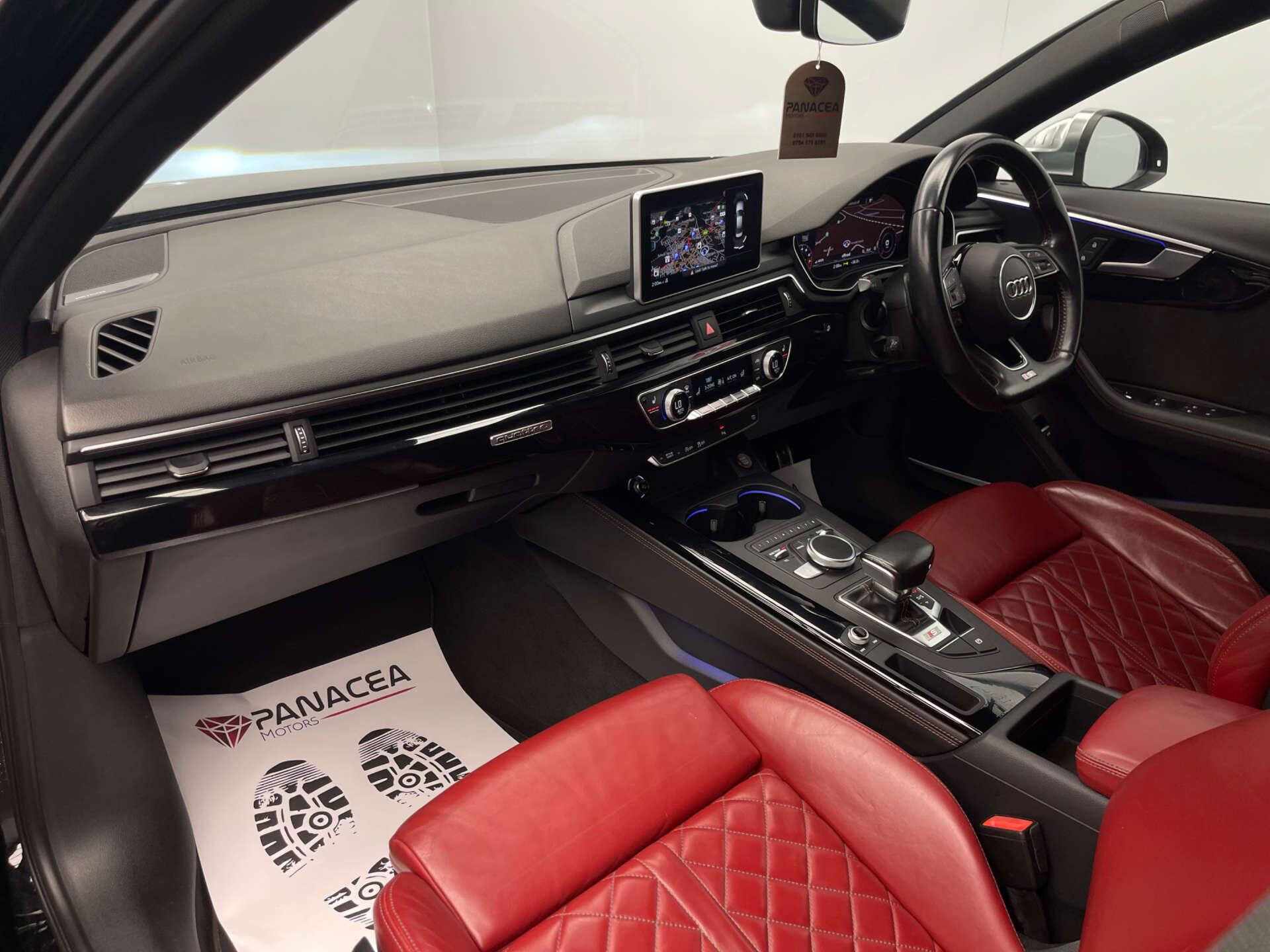 Audi S4 view 38