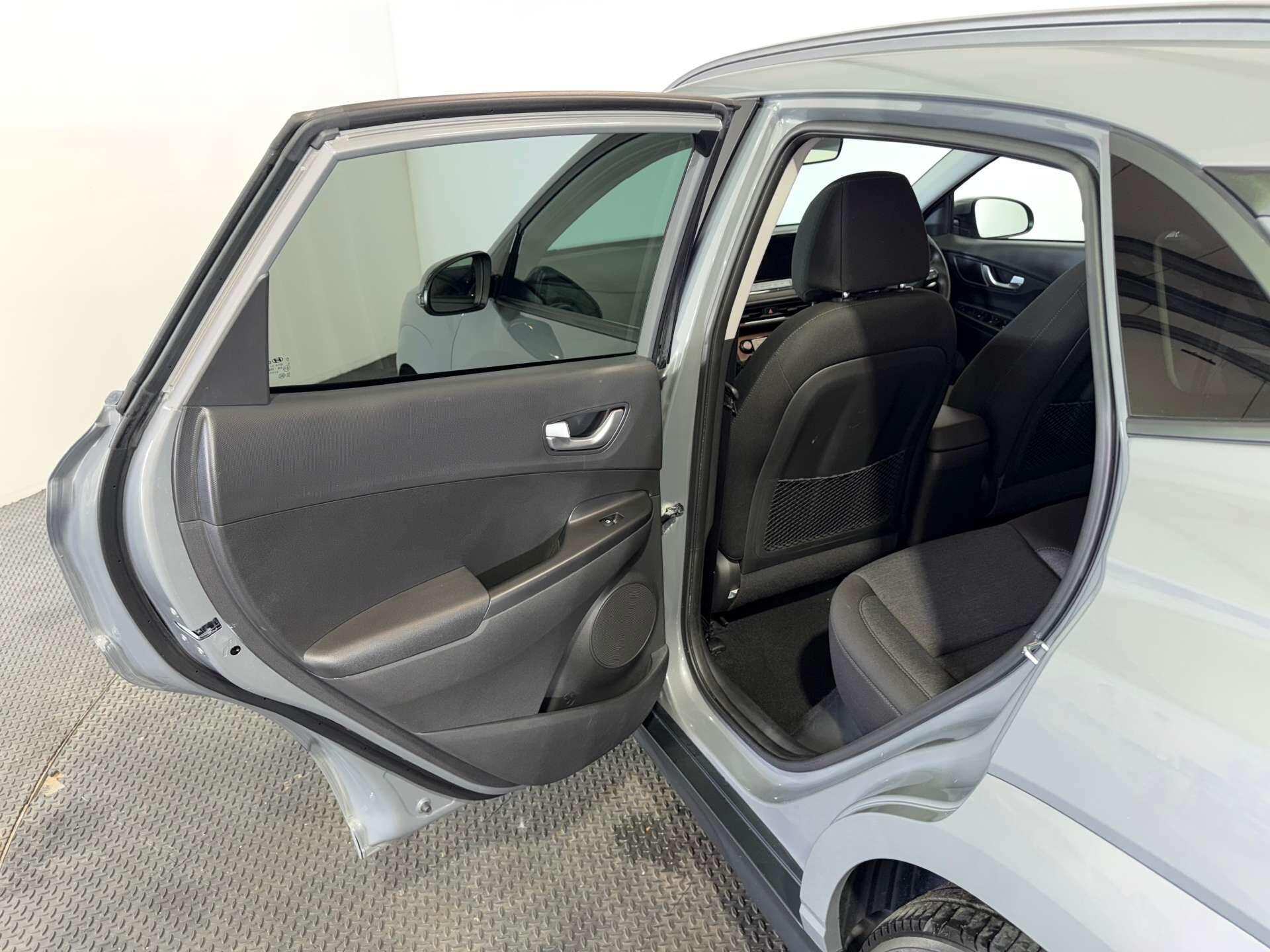 Hyundai Kona view 52