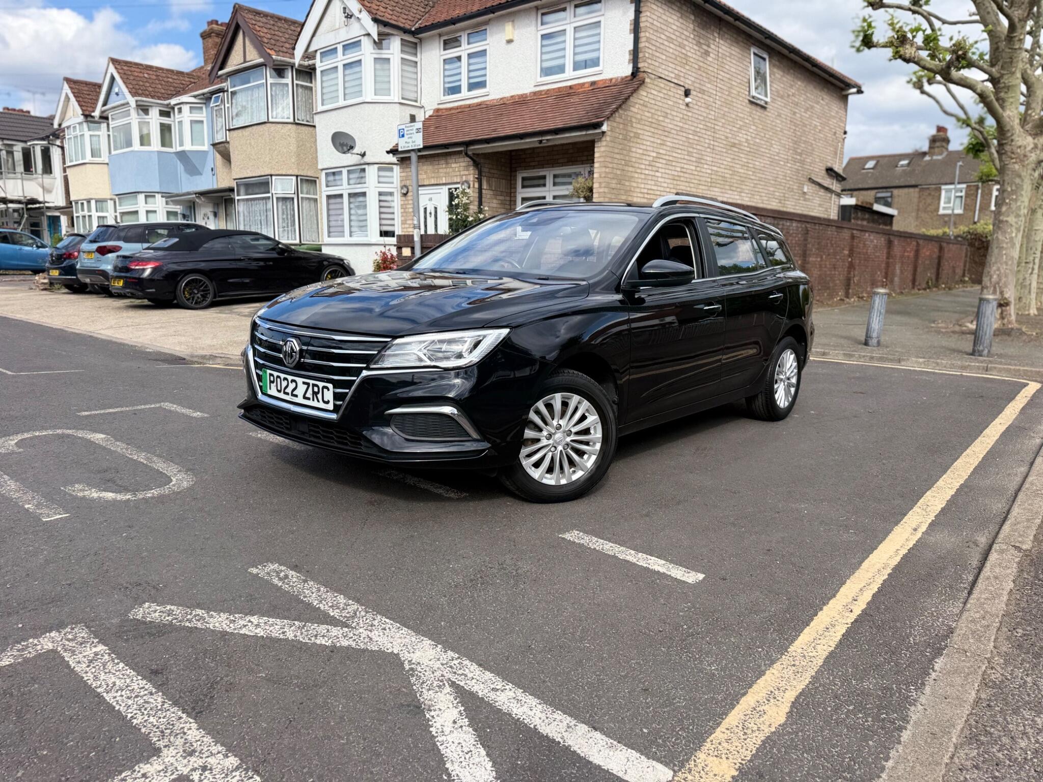 MG MG5 view 6