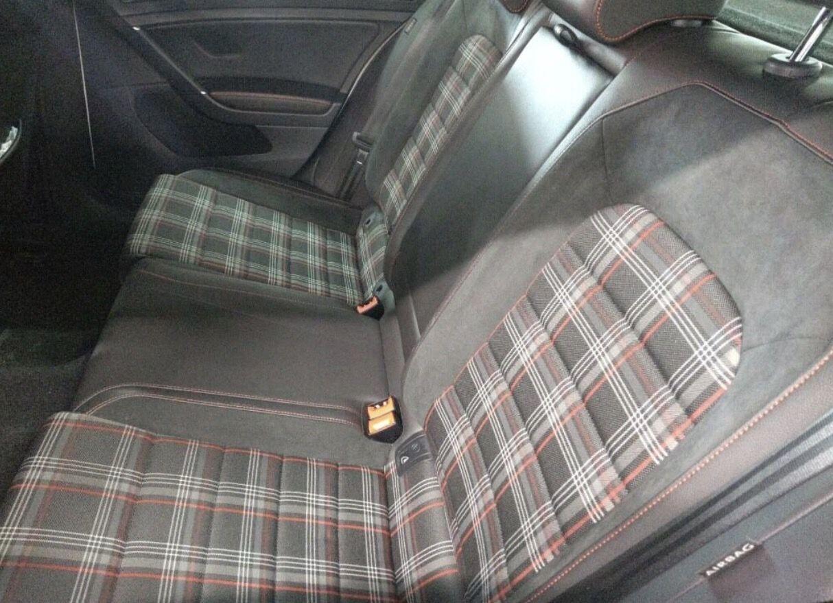 Volkswagen Golf view 6