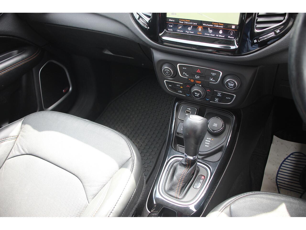 Jeep Compass view 27