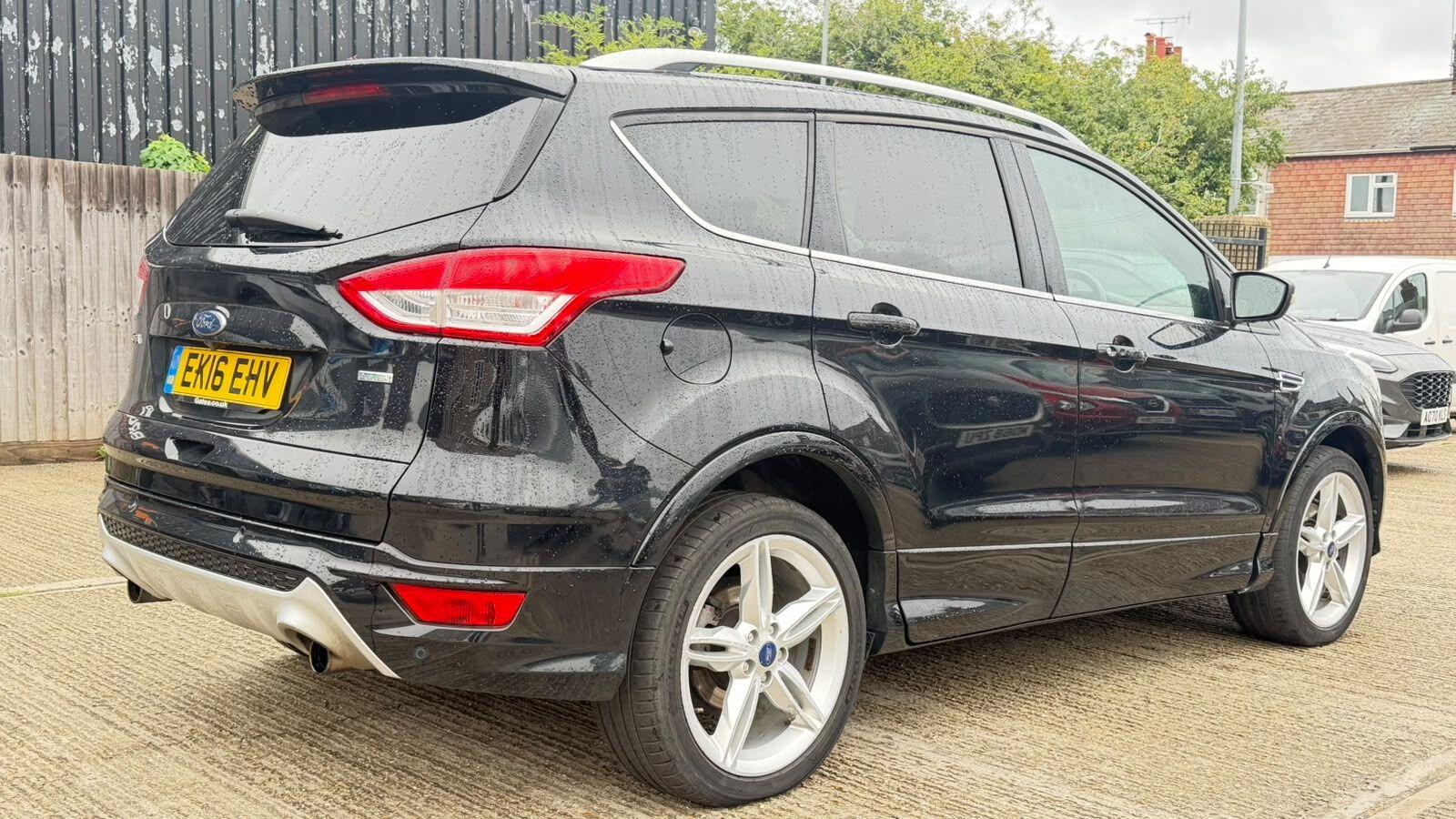 Ford Kuga view 8