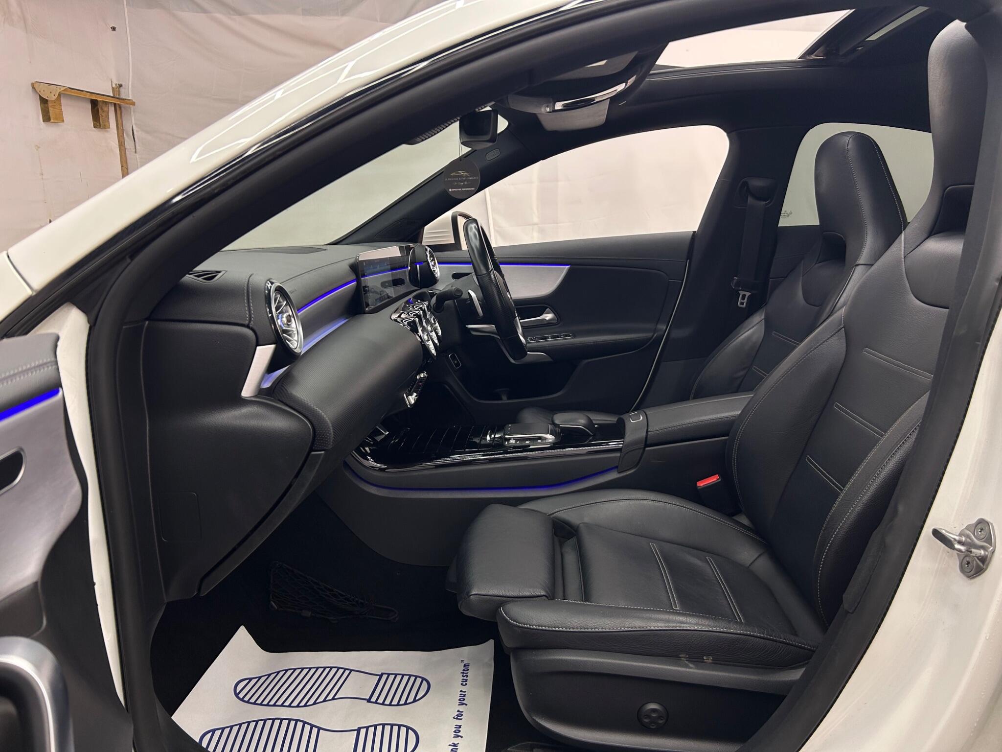 Mercedes-Benz Cla view 50