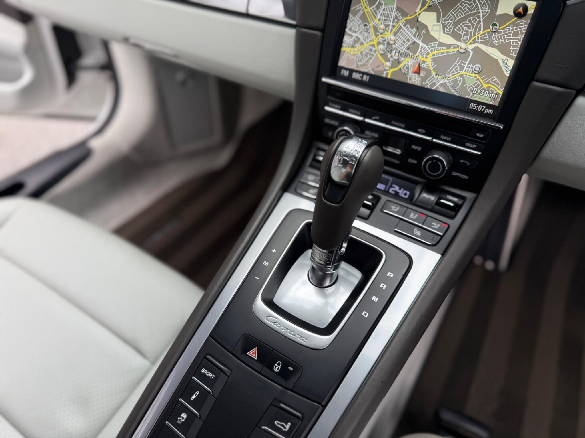 Porsche 911 view 62