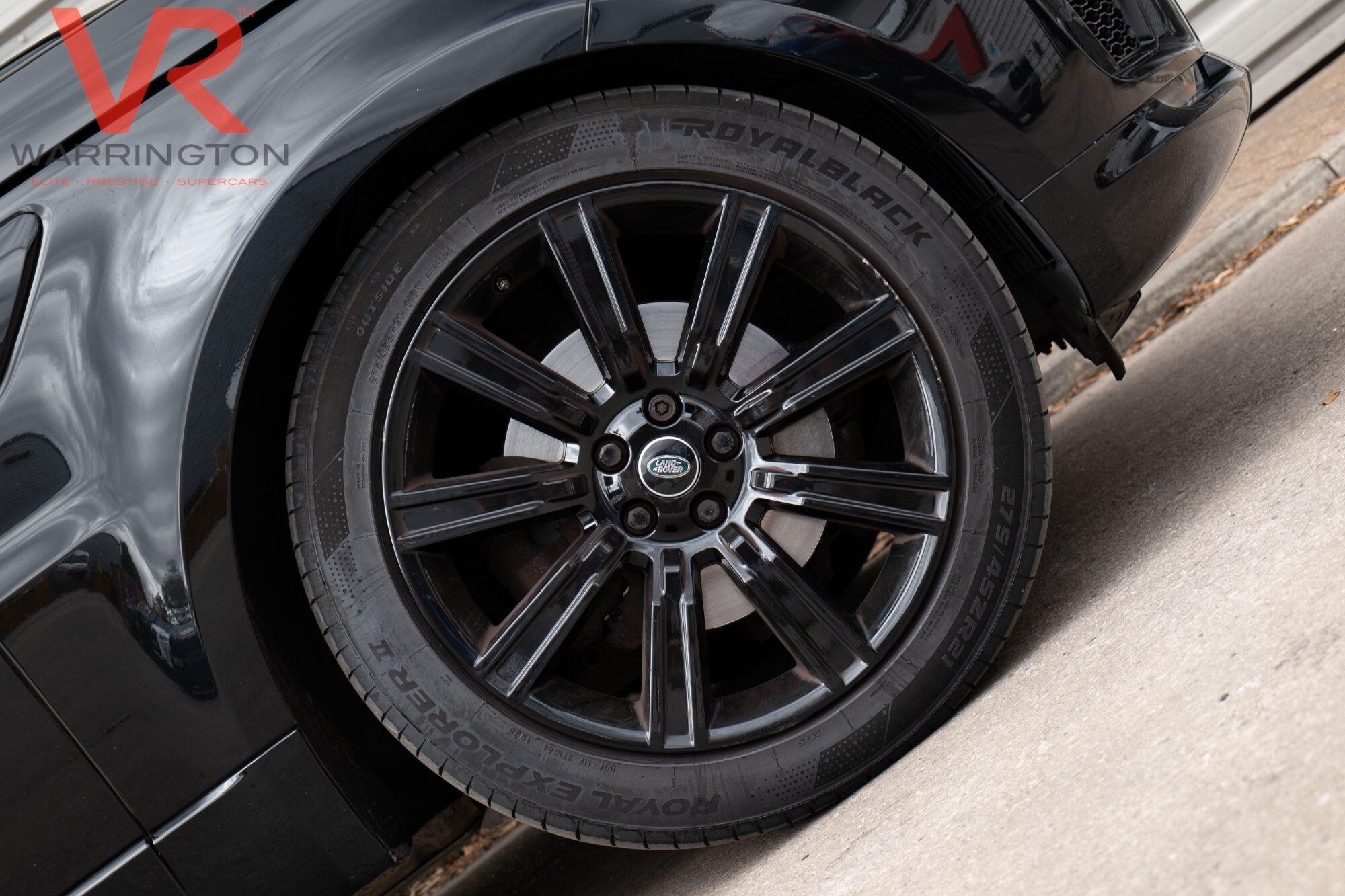 Land Rover Range Rover Sport view 37