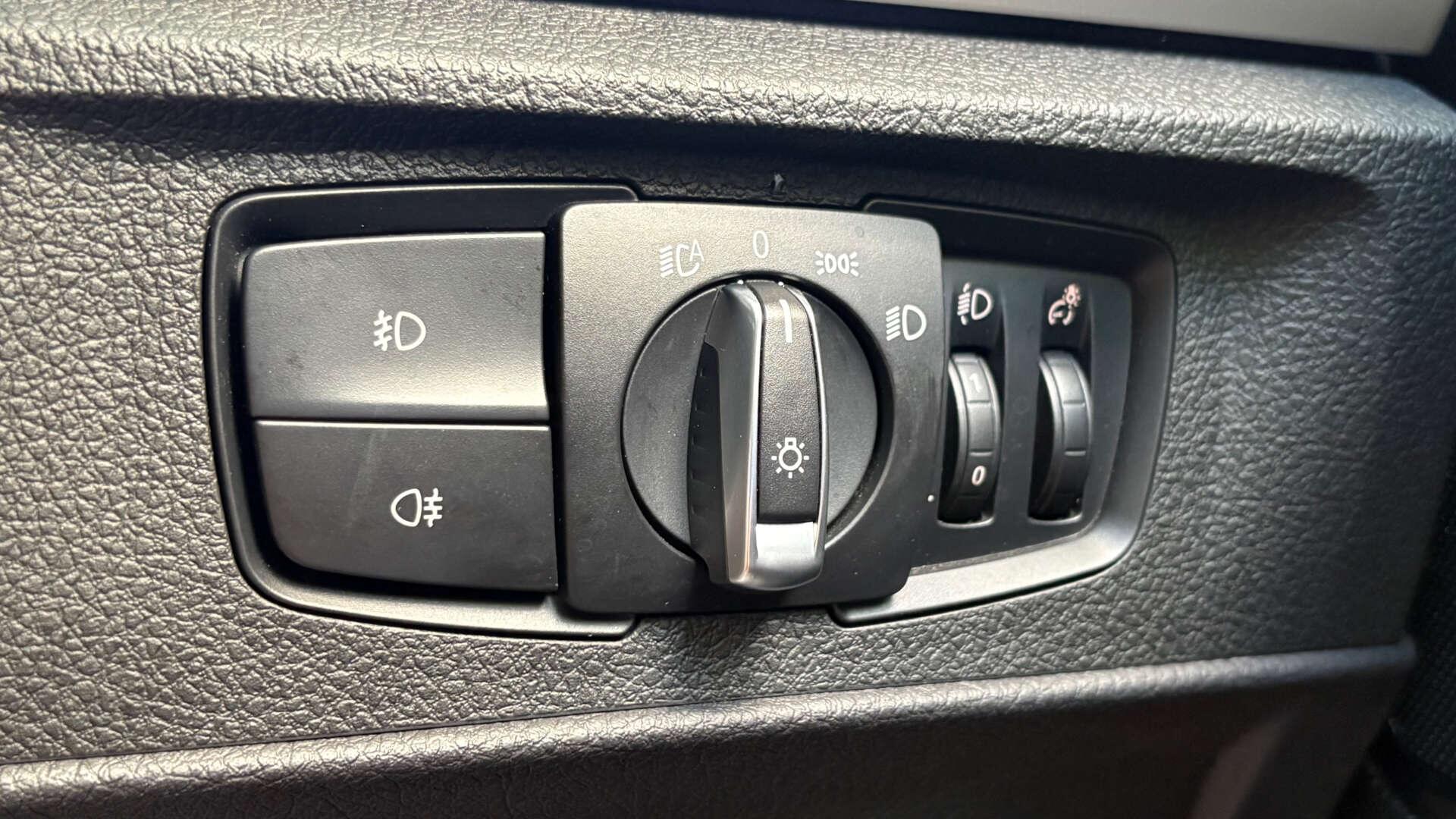 BMW 2 Series view 22