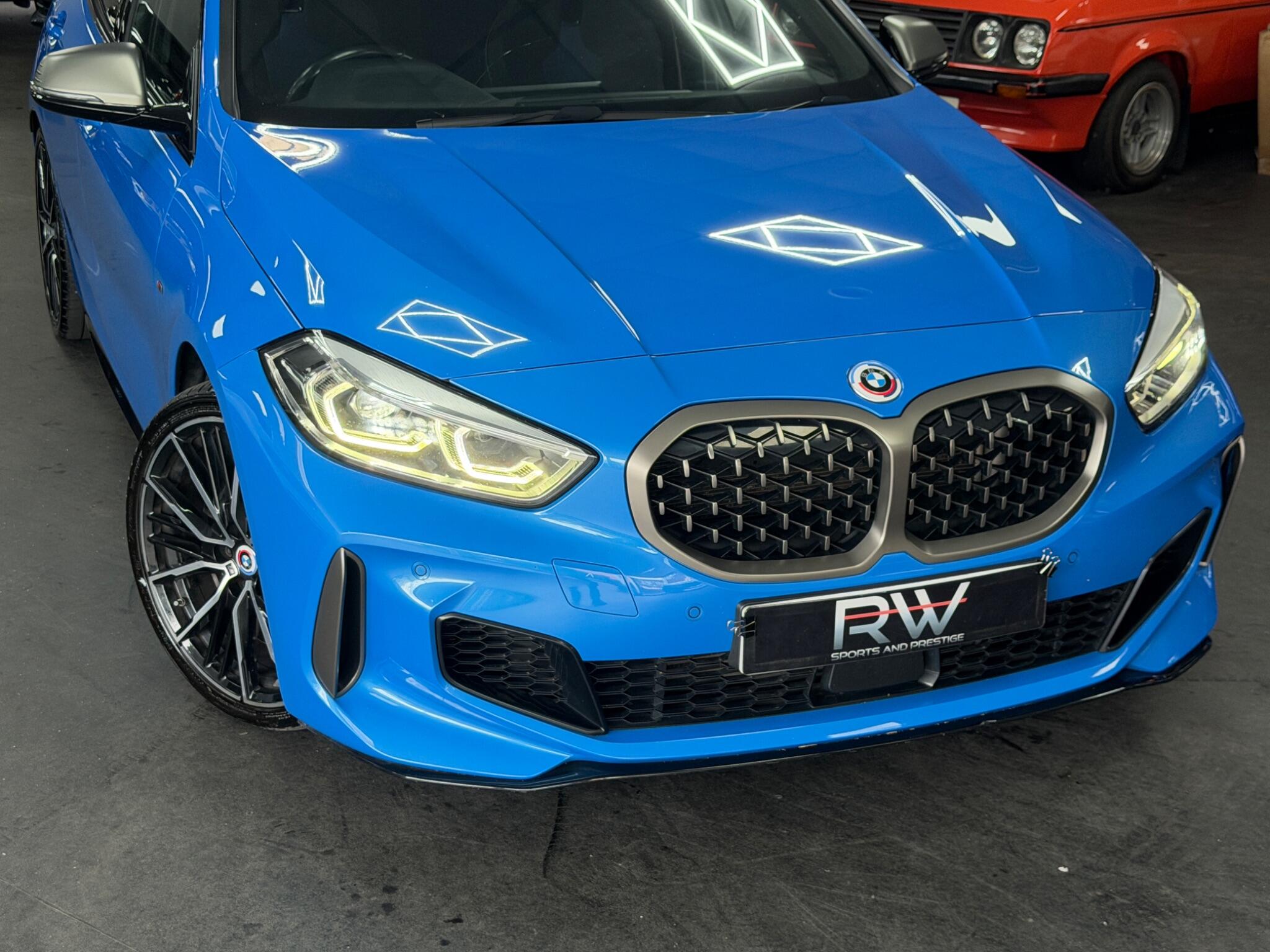 BMW 1 Series view 7