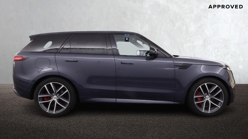 Land Rover Range Rover Sport view 5