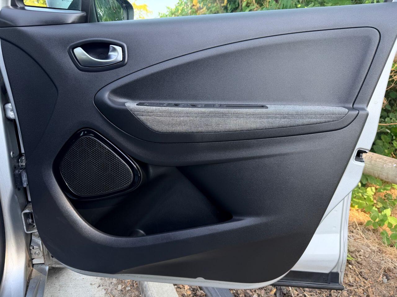 Renault Zoe view 16