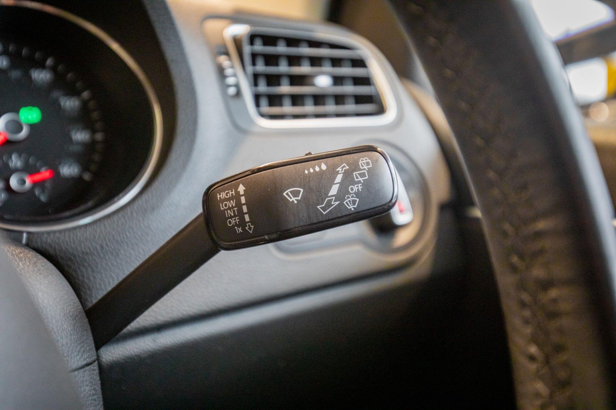 Volkswagen Polo view 25
