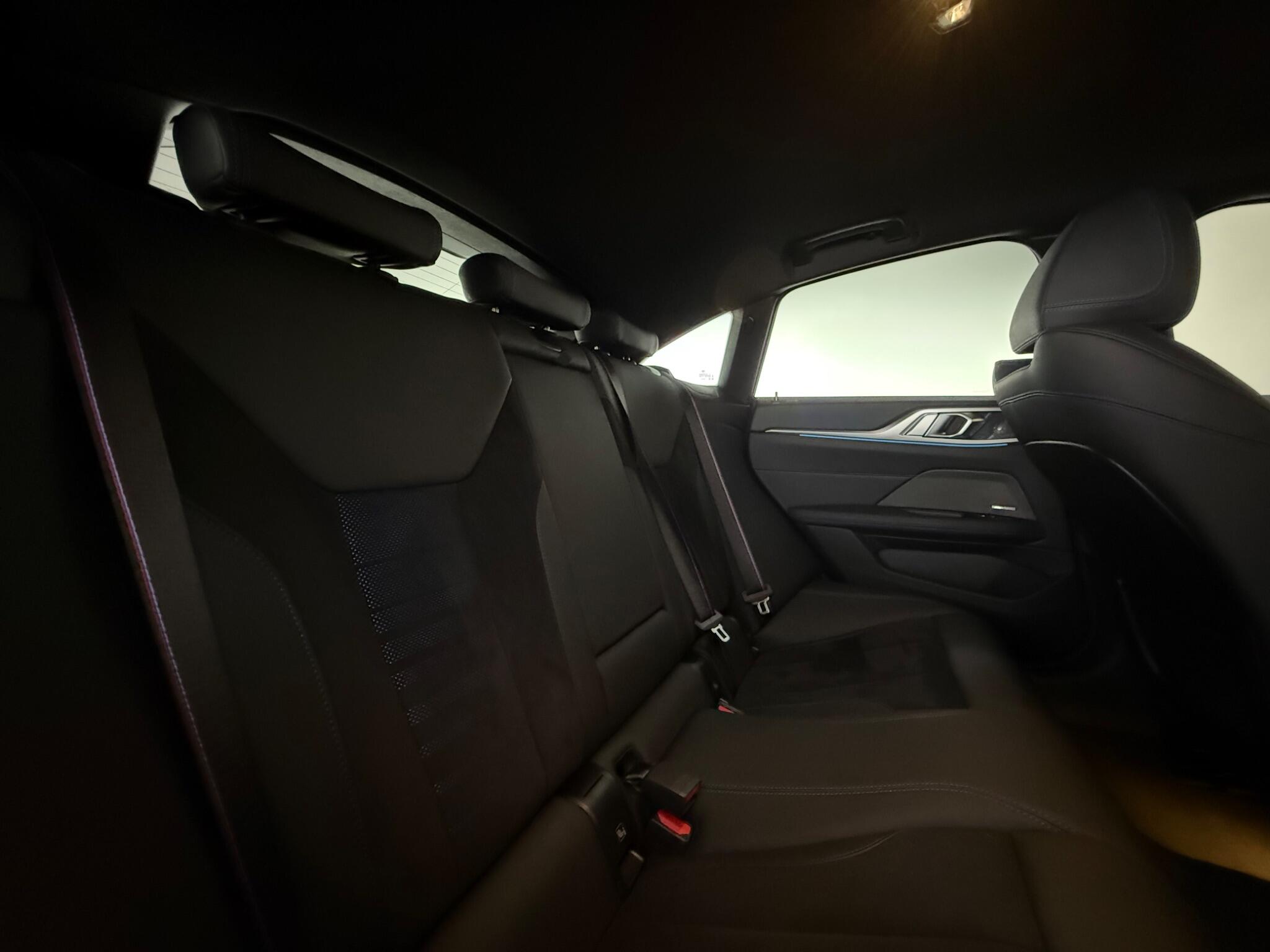 BMW I4 view 44