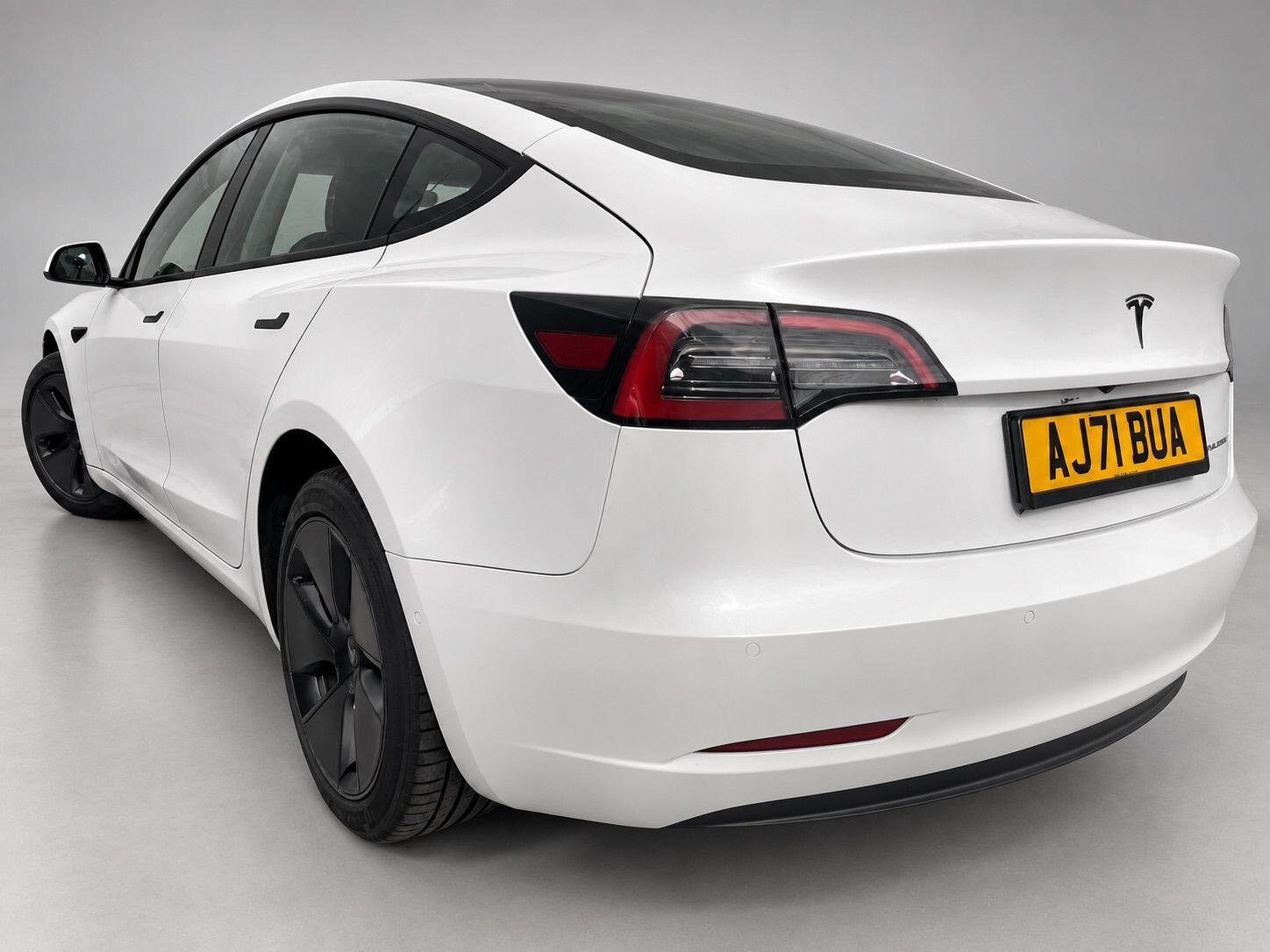 Tesla Model 3 view 10