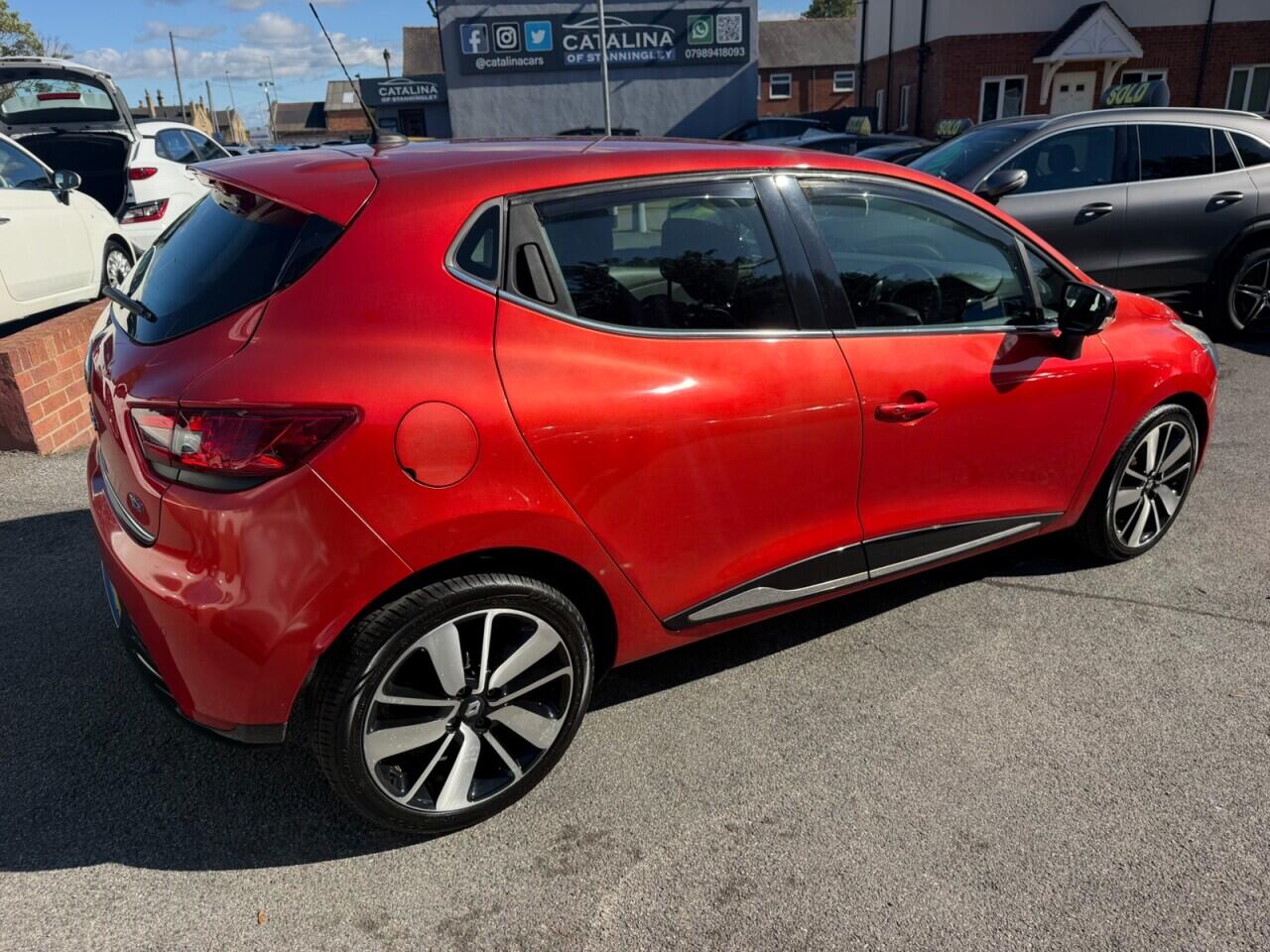 Renault Clio view 7