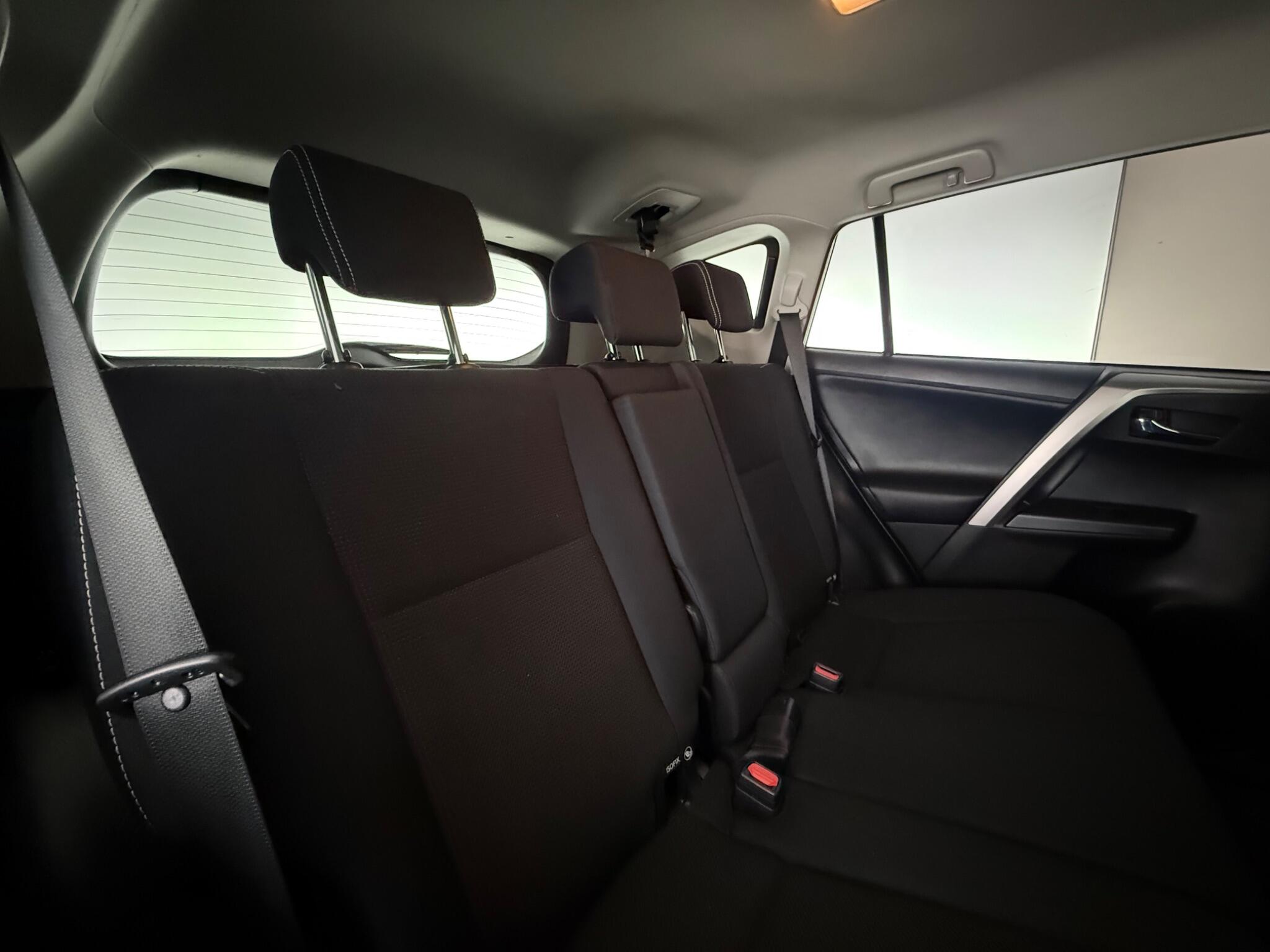 Toyota Rav4 view 27