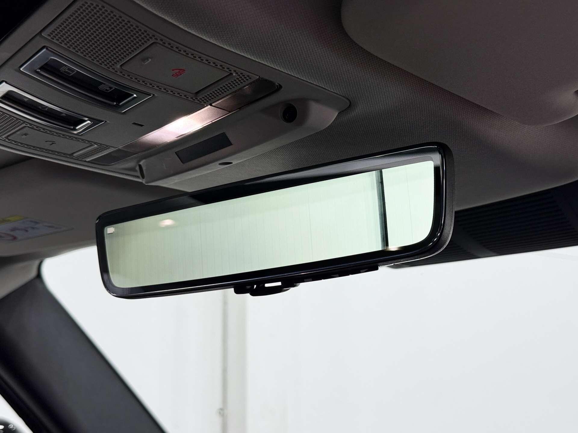 Land Rover Defender view 46