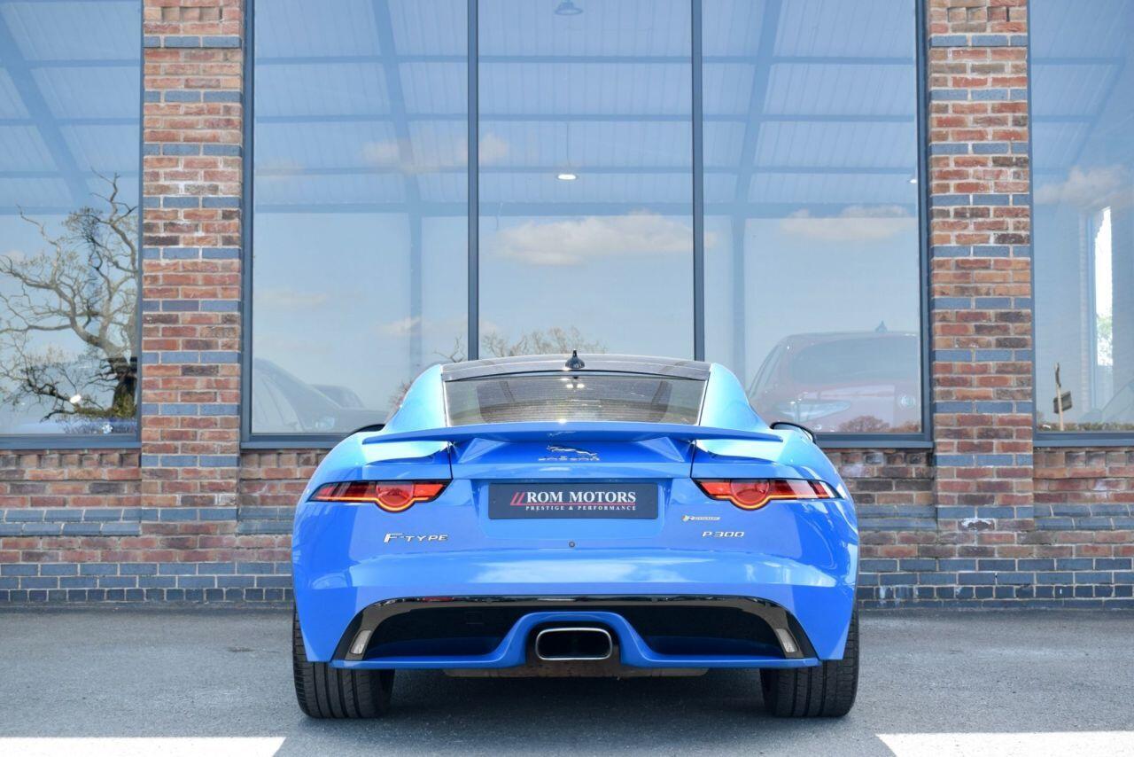 Jaguar F-Type view 6