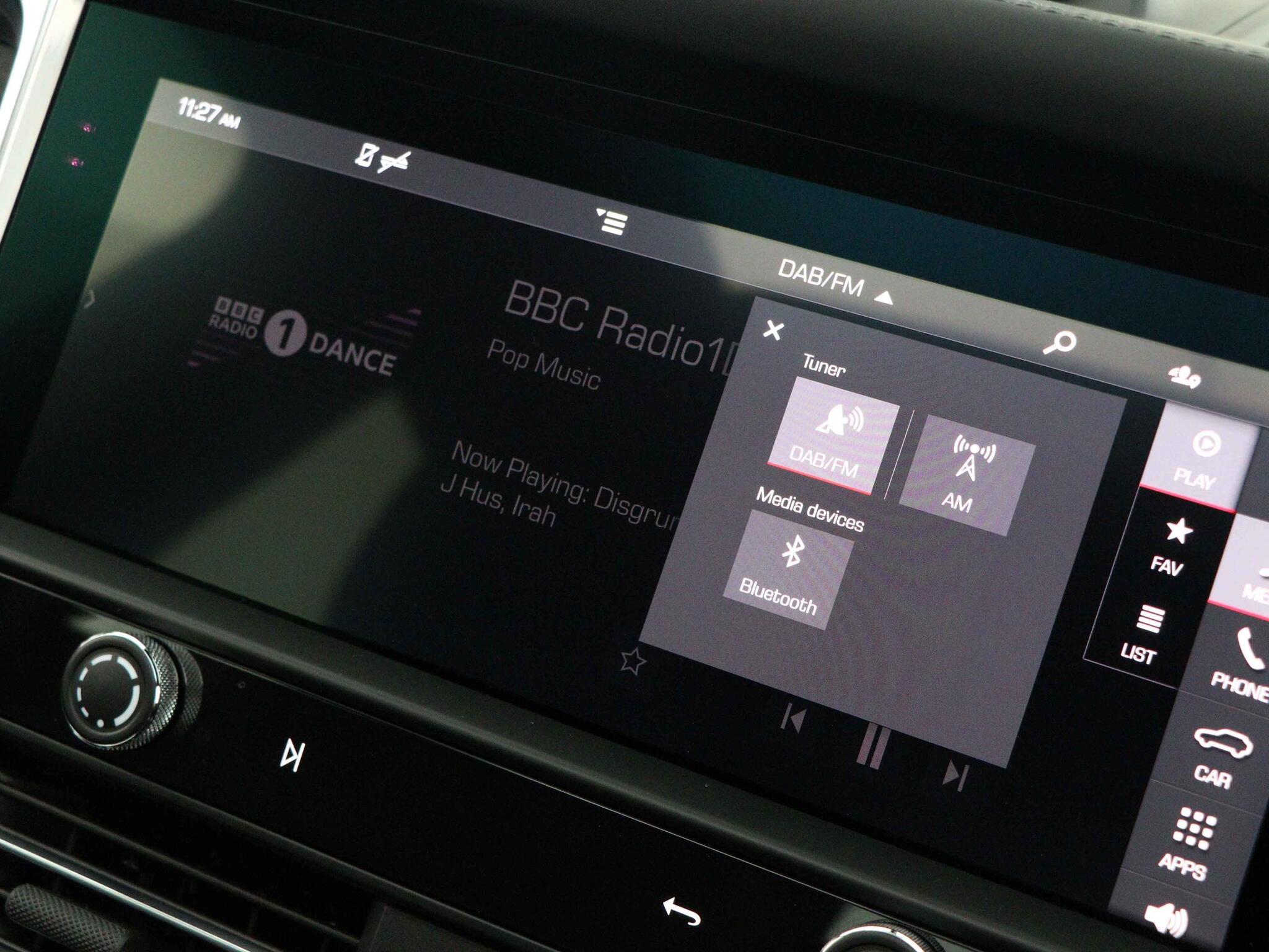 Porsche Macan view 48