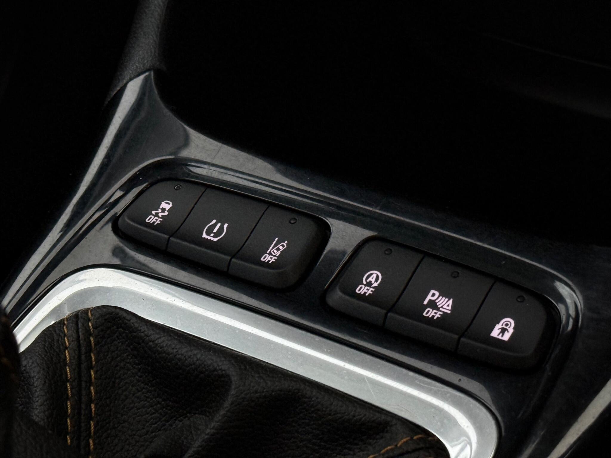 Vauxhall Crossland X view 19