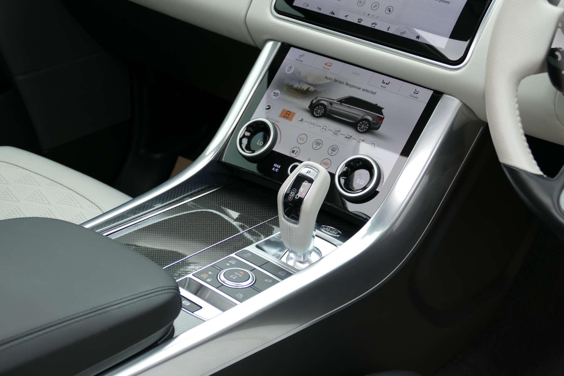 Land Rover Range Rover Sport view 25