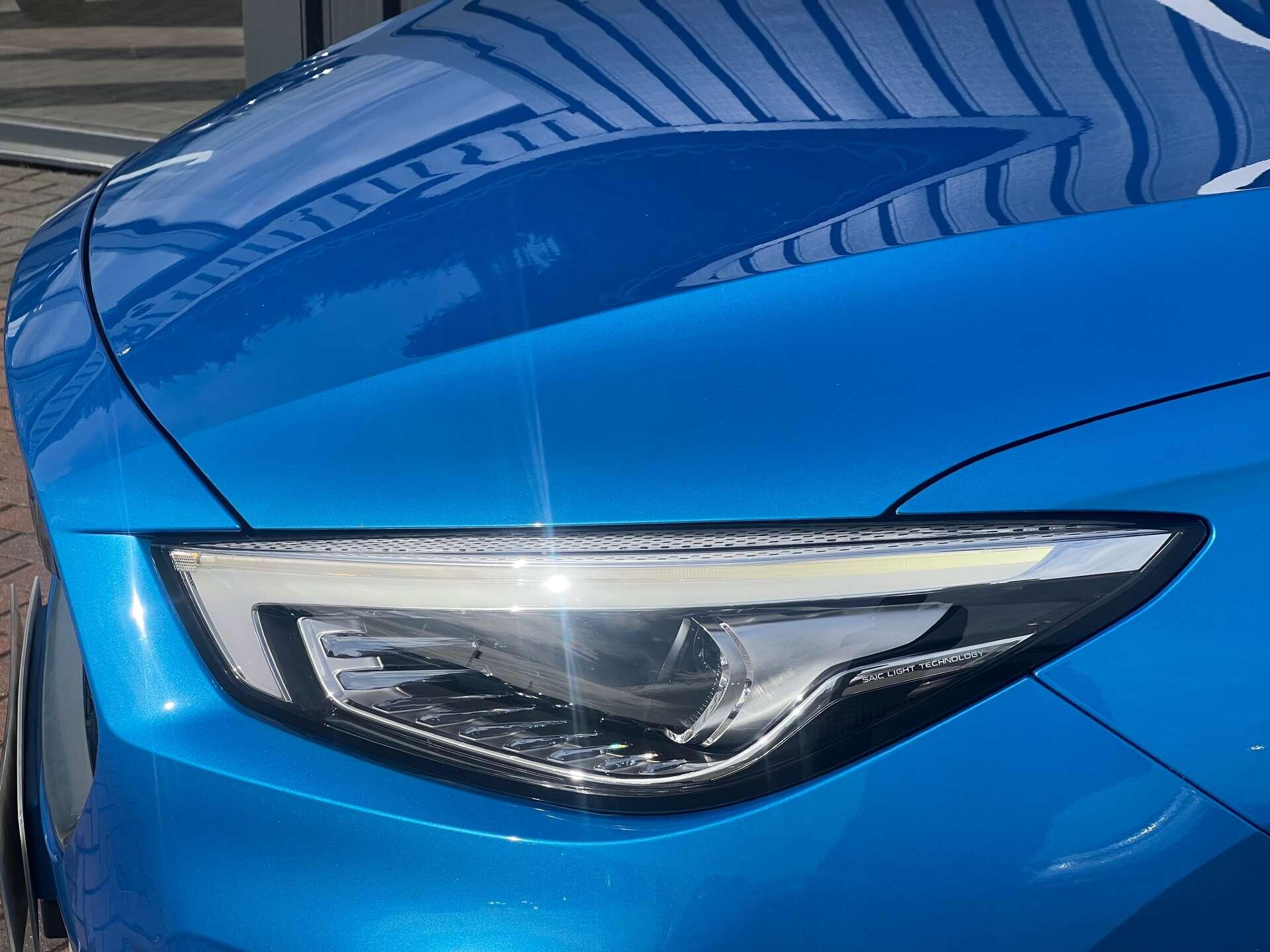 MG ZS view 14
