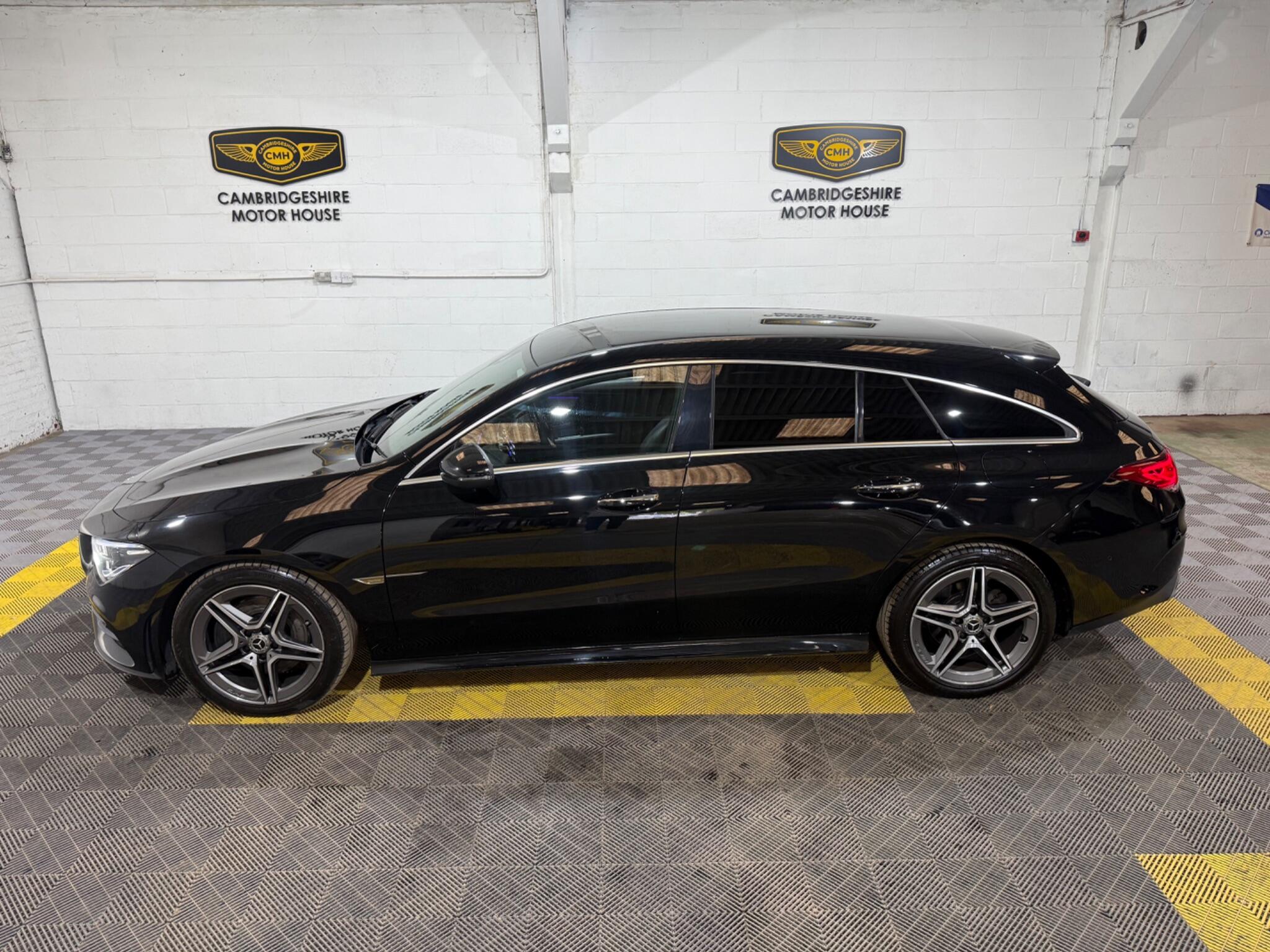 Mercedes-Benz Cla view 9