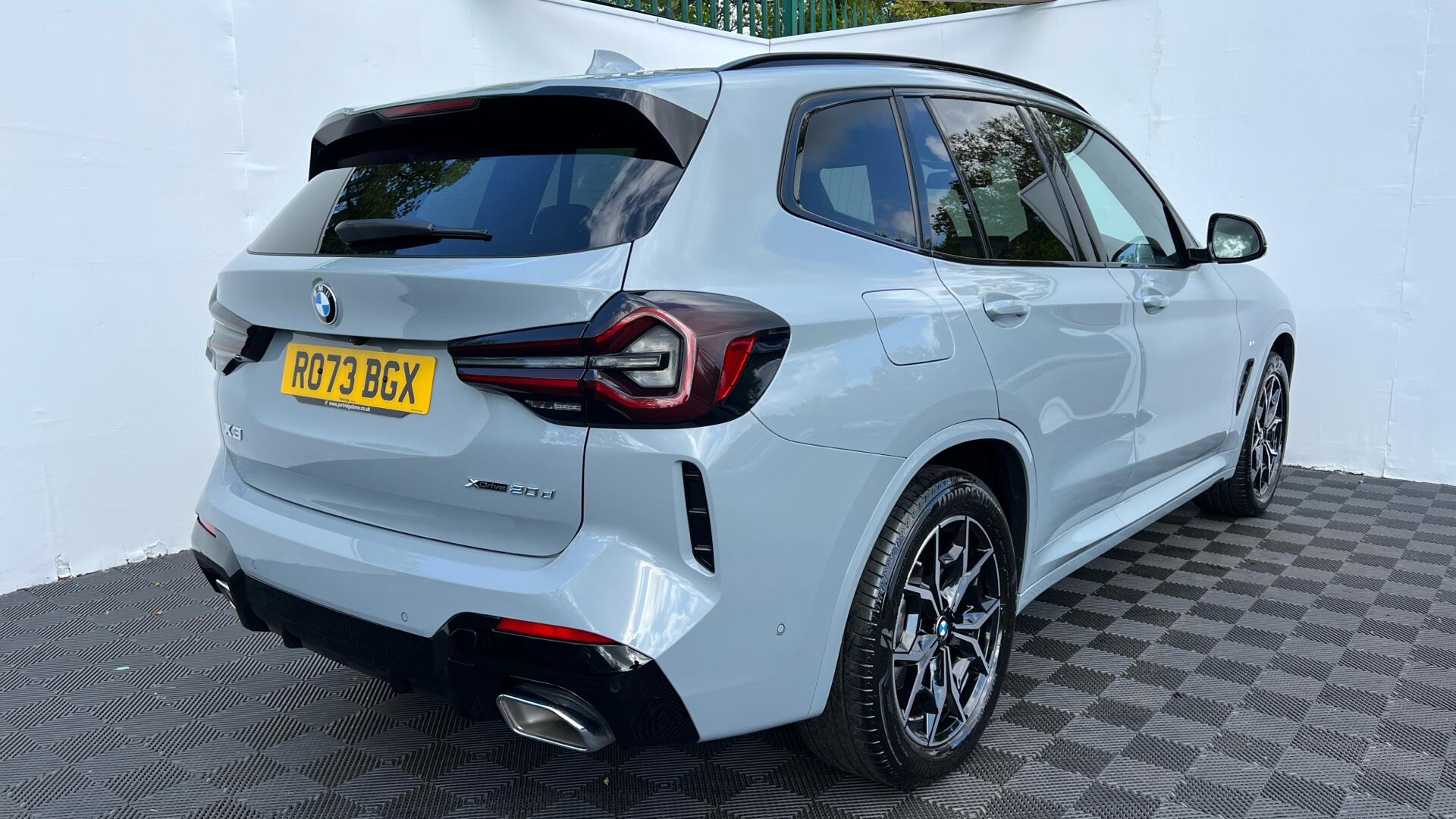 BMW X3 view 27