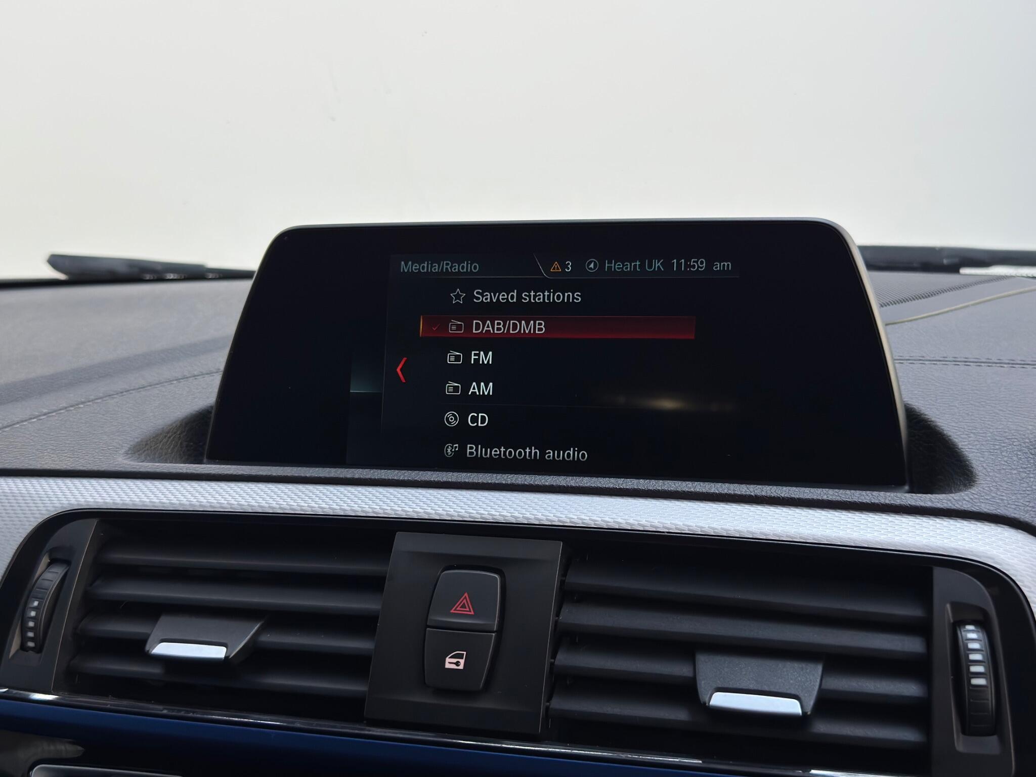 BMW 1 Series view 27