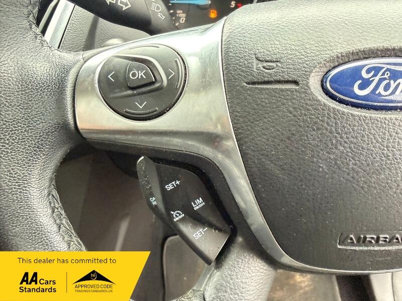 2013 Ford Focus image 33