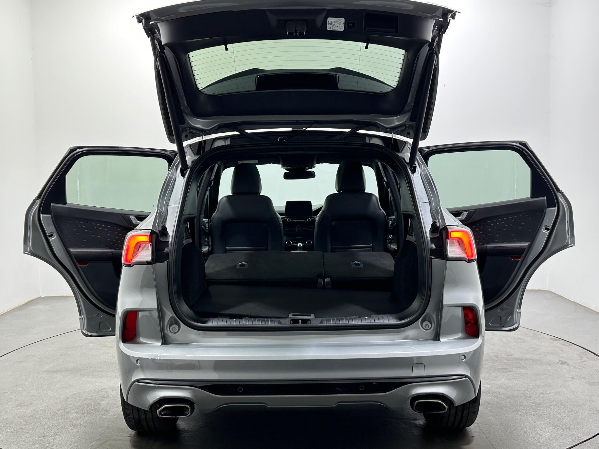 Ford Kuga view 44