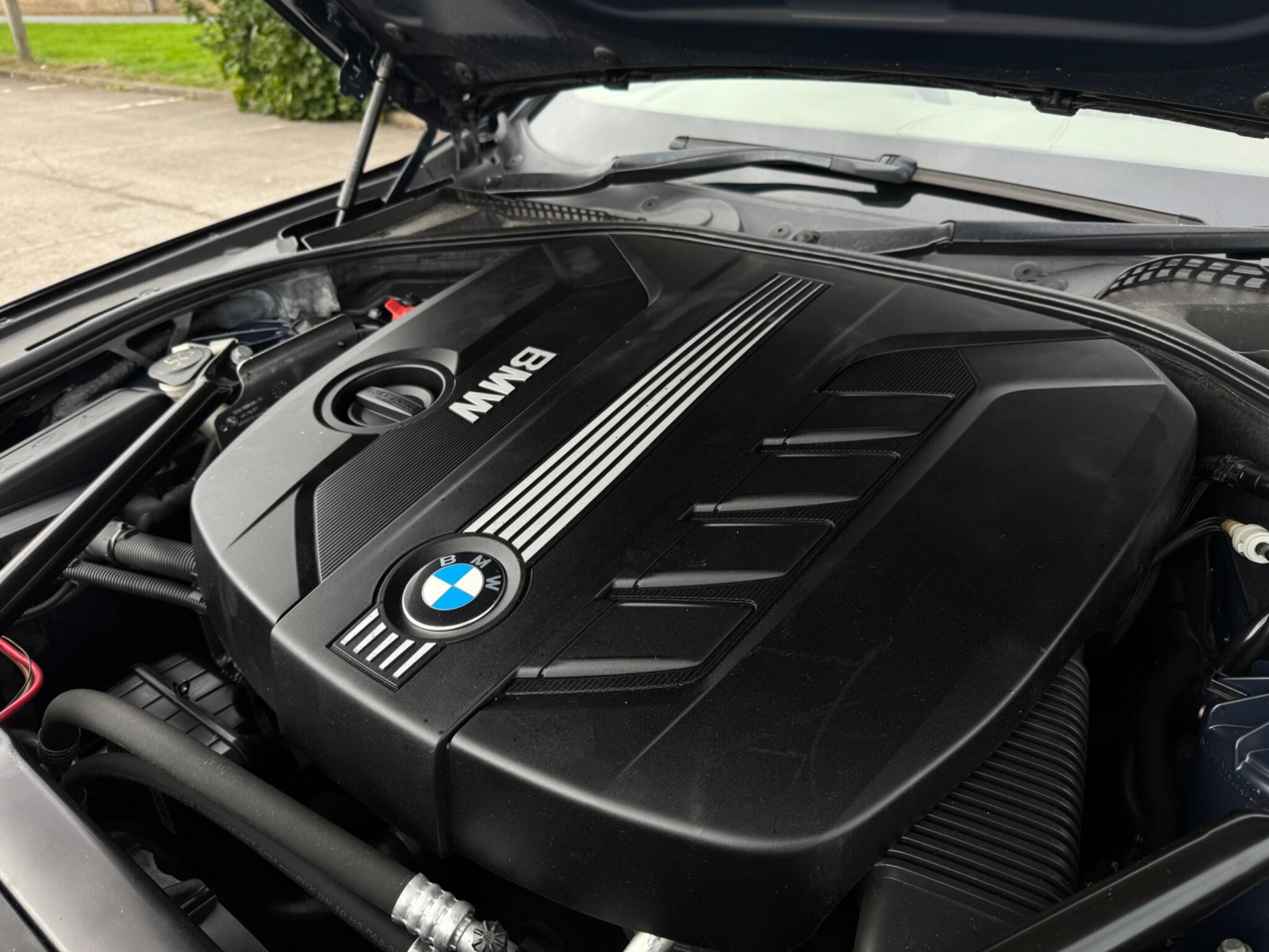 BMW 5 Series view 55