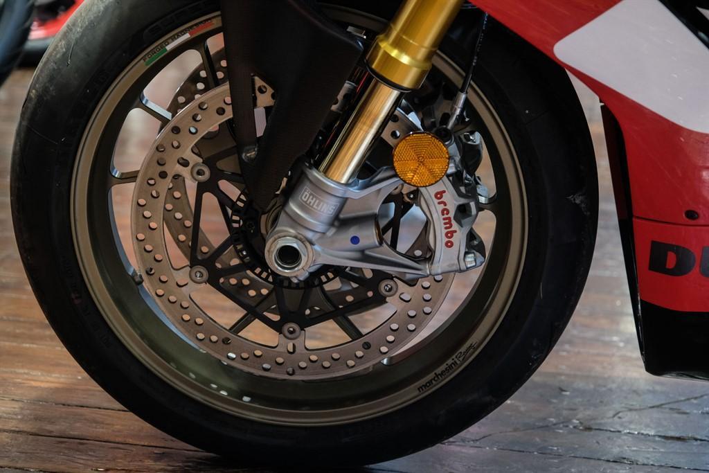 Ducati Panigale V4R view 15