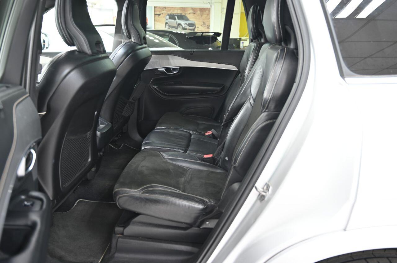 Volvo XC90 view 14