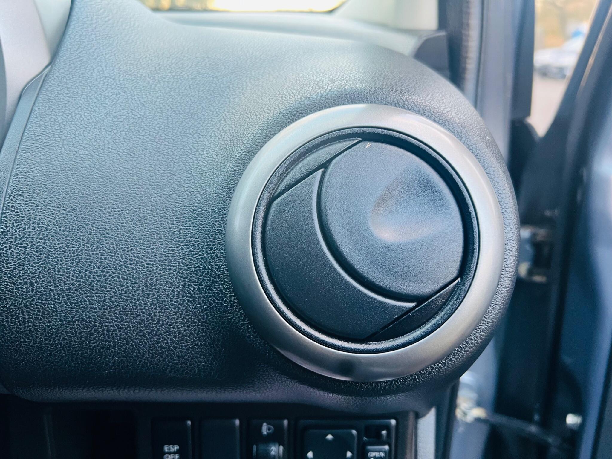 2008 Nissan Note image 31