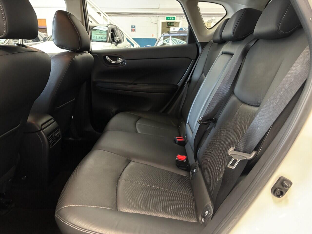 Nissan Pulsar view 19