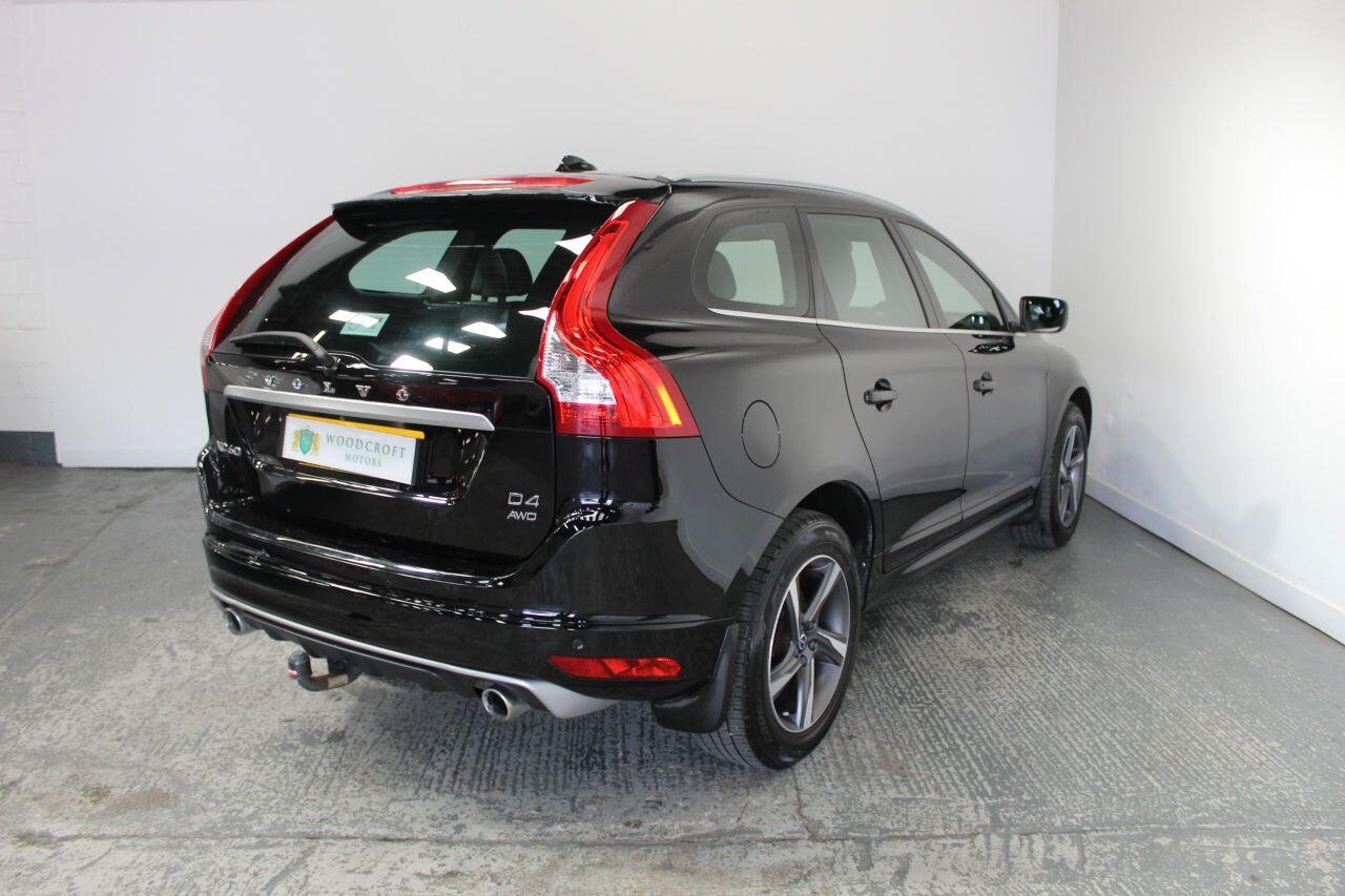 Volvo XC60 view 8