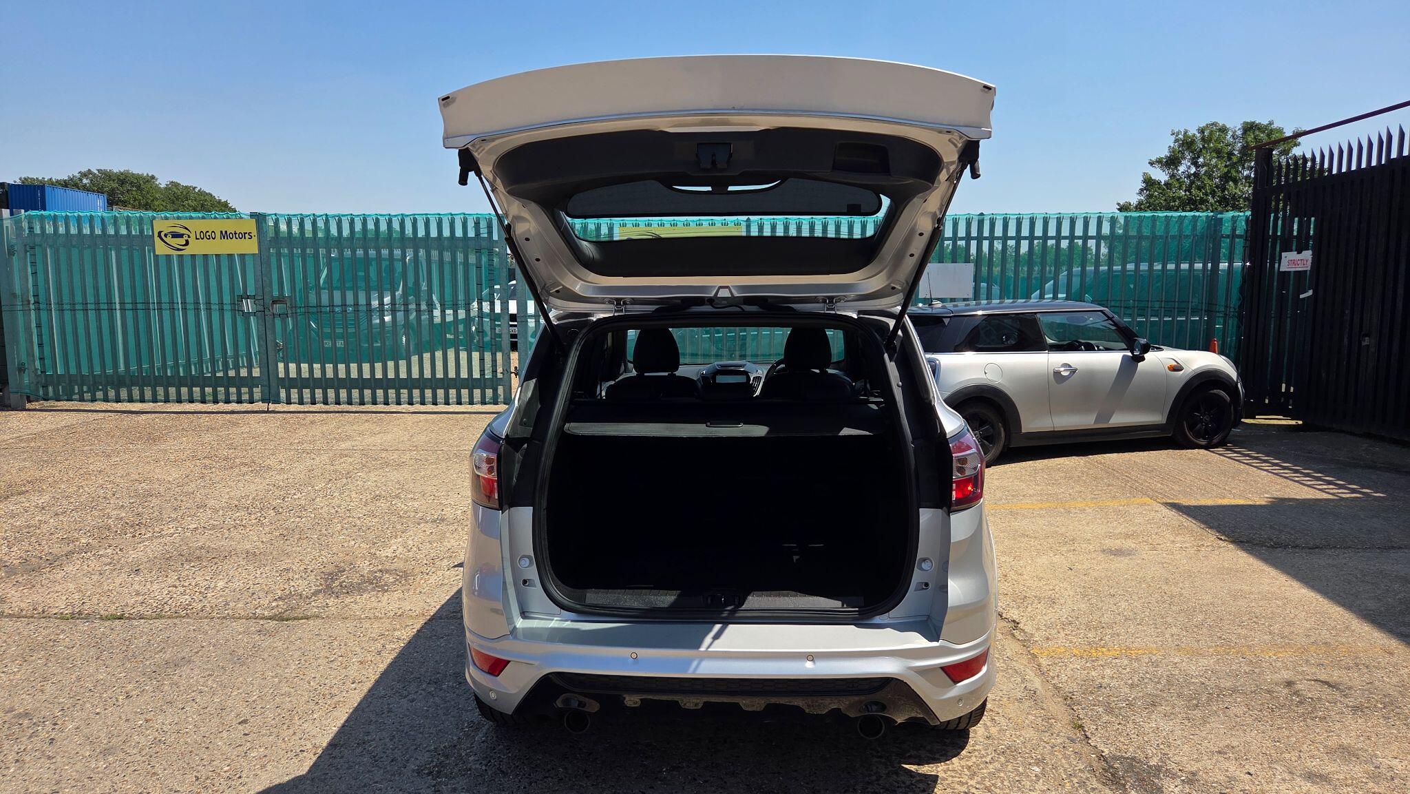 Ford Kuga view 23