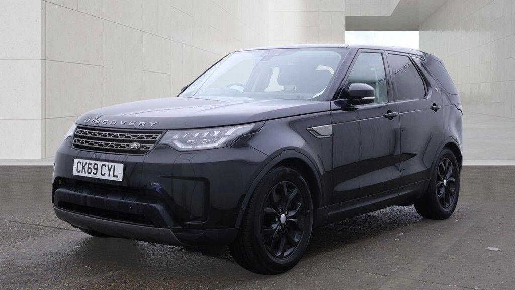 2019 Land Rover Discovery in Black for sale