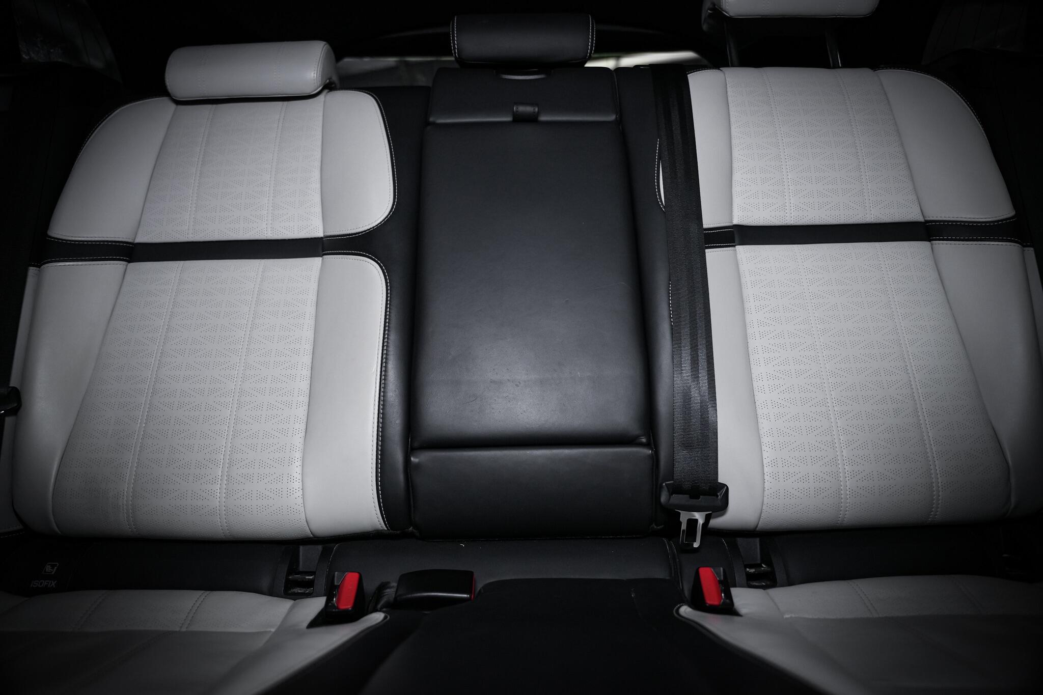 Land Rover Range Rover Velar view 24