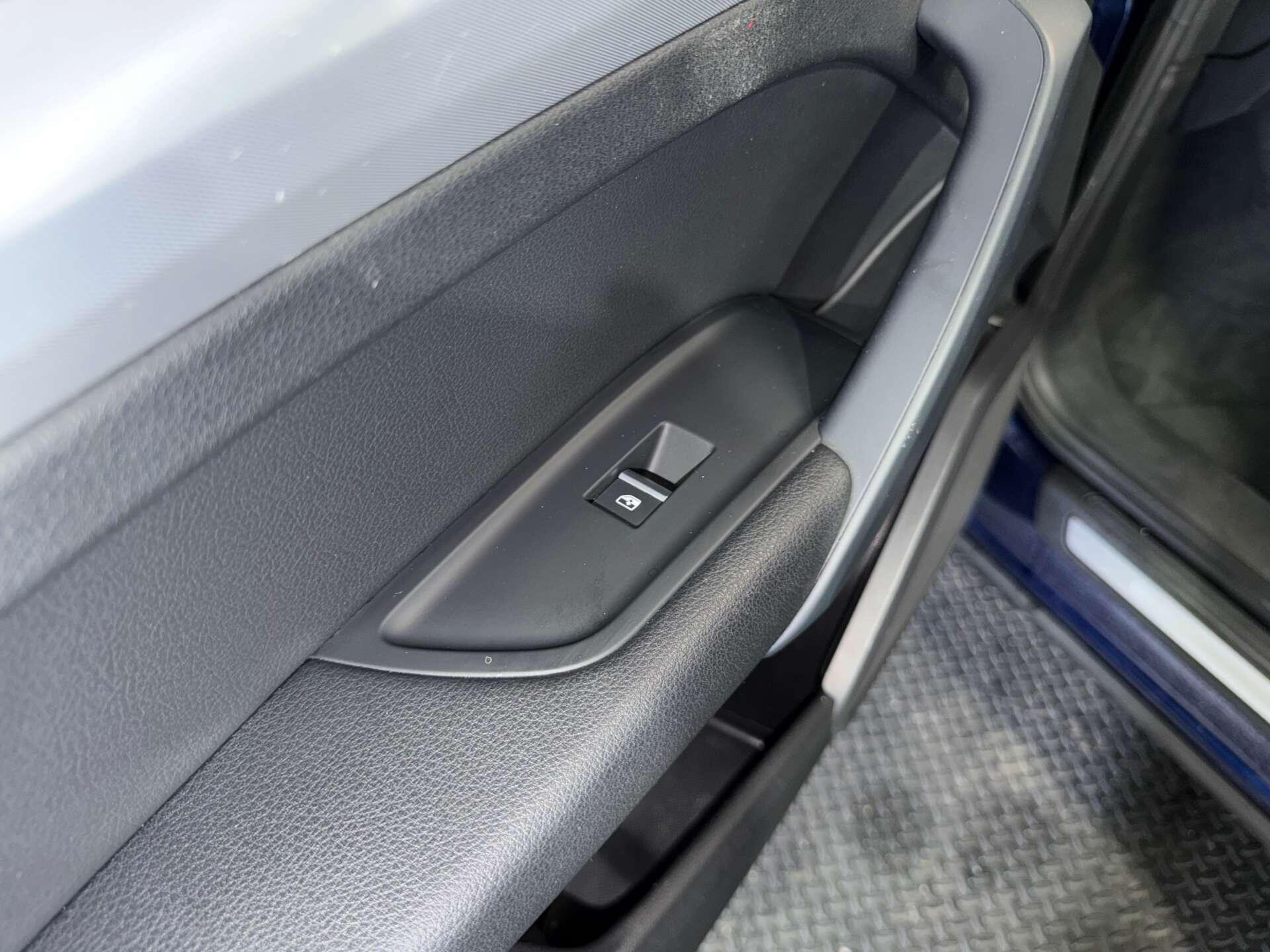 Audi Q5 view 49