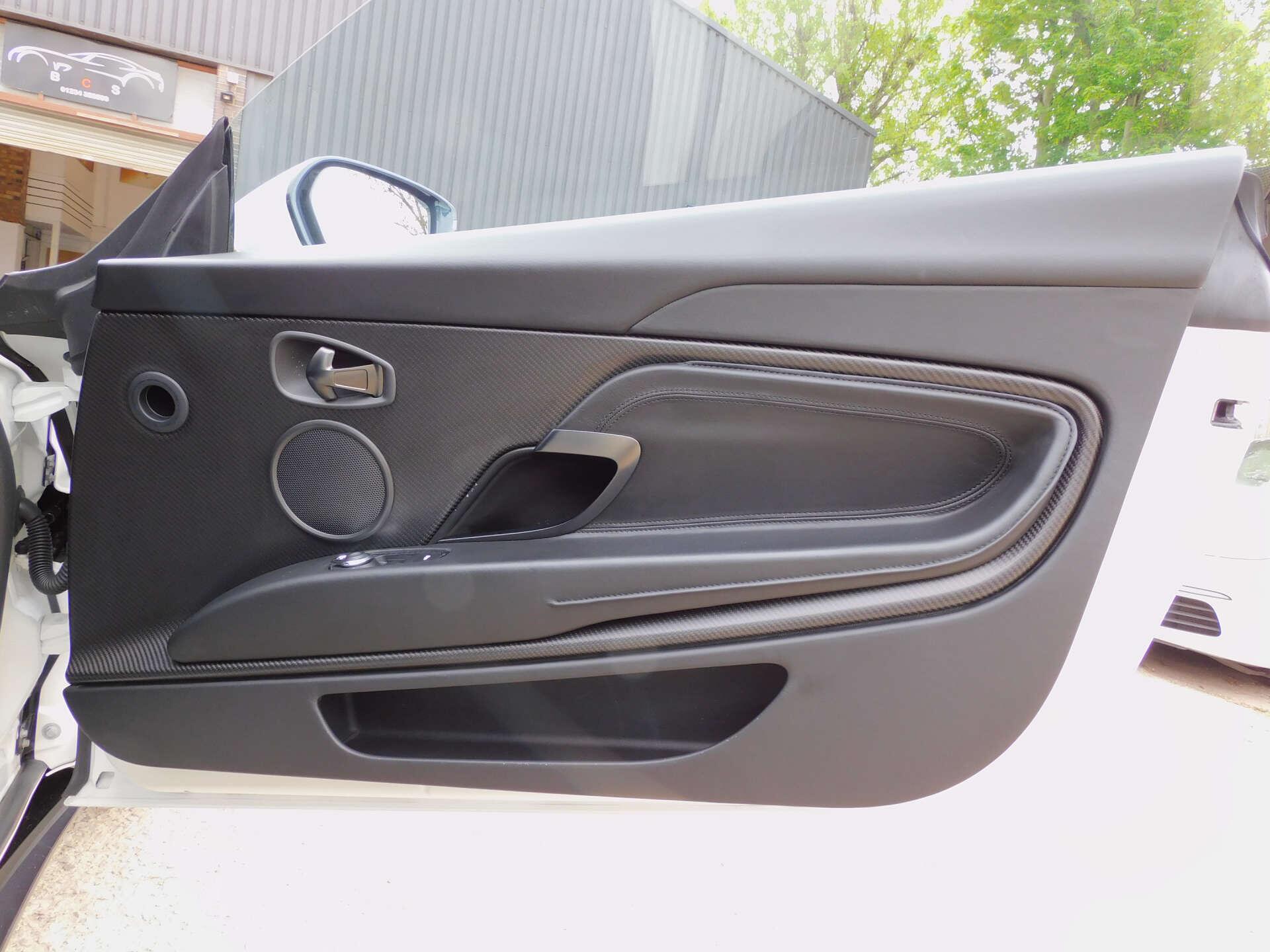 Aston Martin DB11 view 51