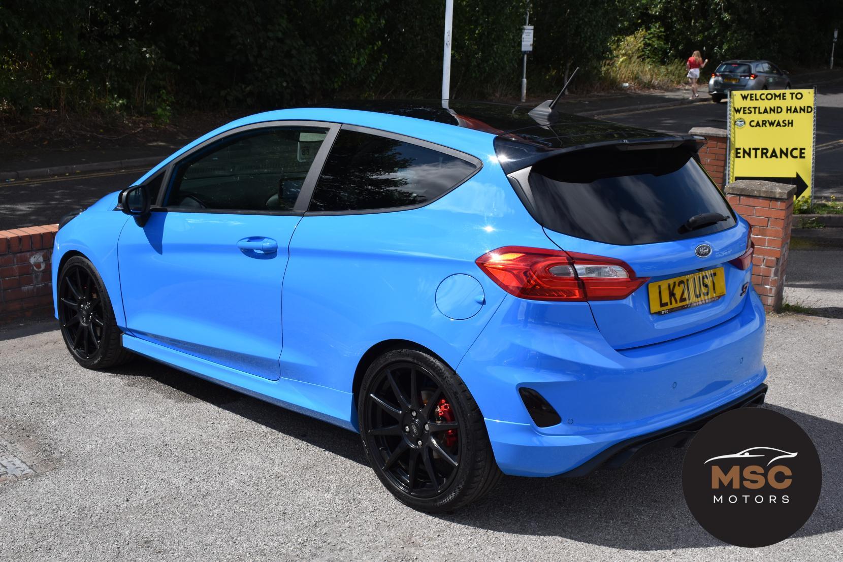 Ford Fiesta view 13