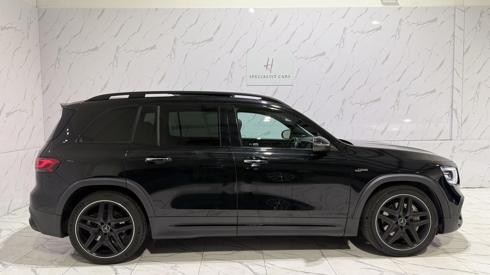 Mercedes-Benz GLB view 46