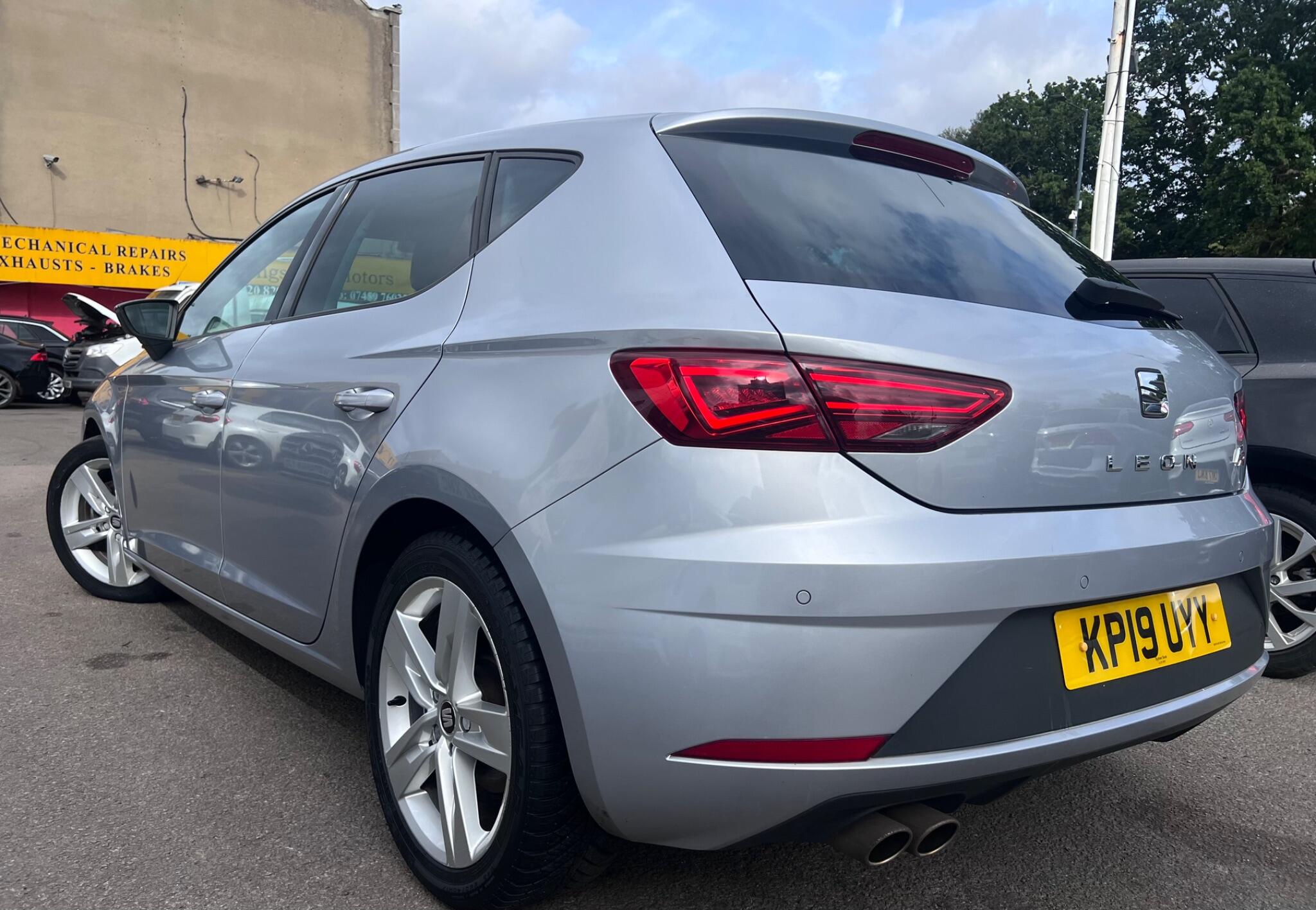 Seat Leon Leon view 11