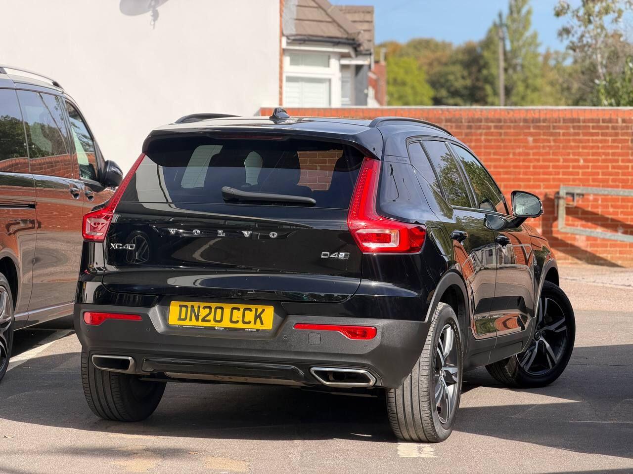 Volvo XC40 view 54