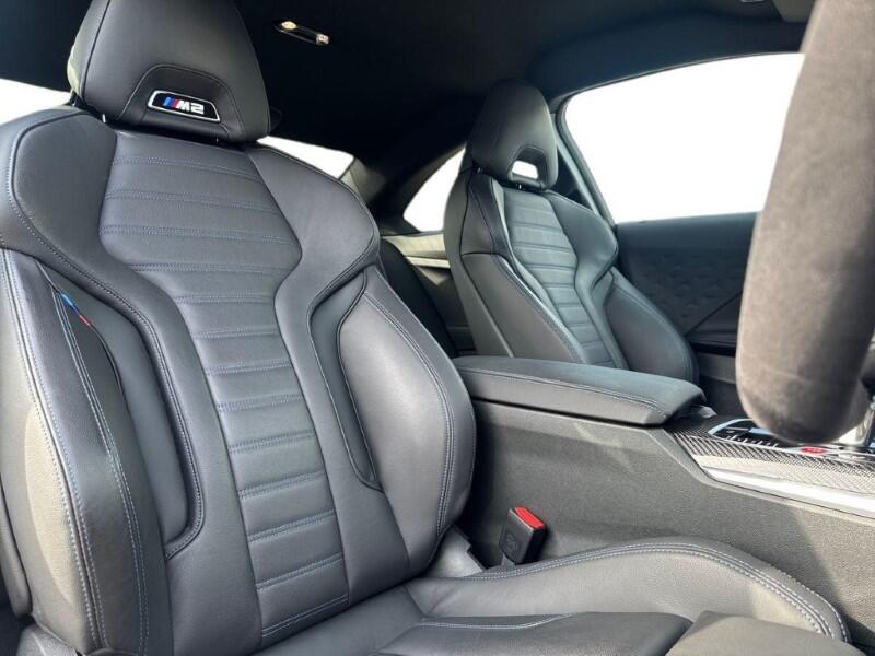 BMW M2 view 11