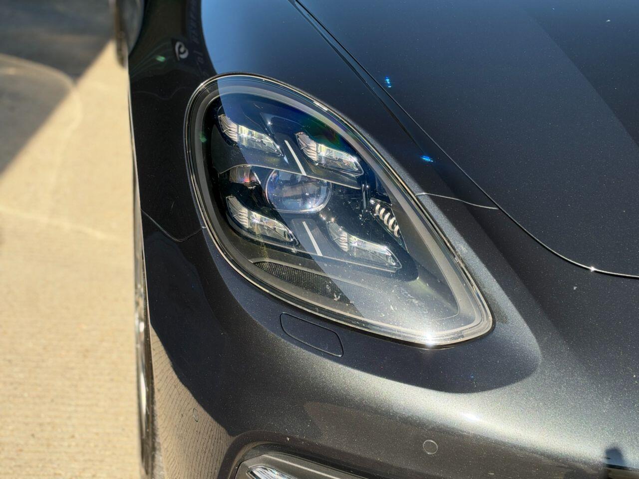 Porsche Panamera view 17