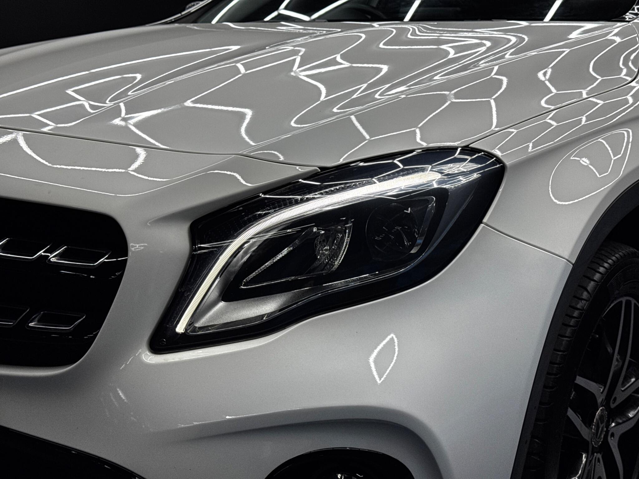 Mercedes-Benz Gla view 45