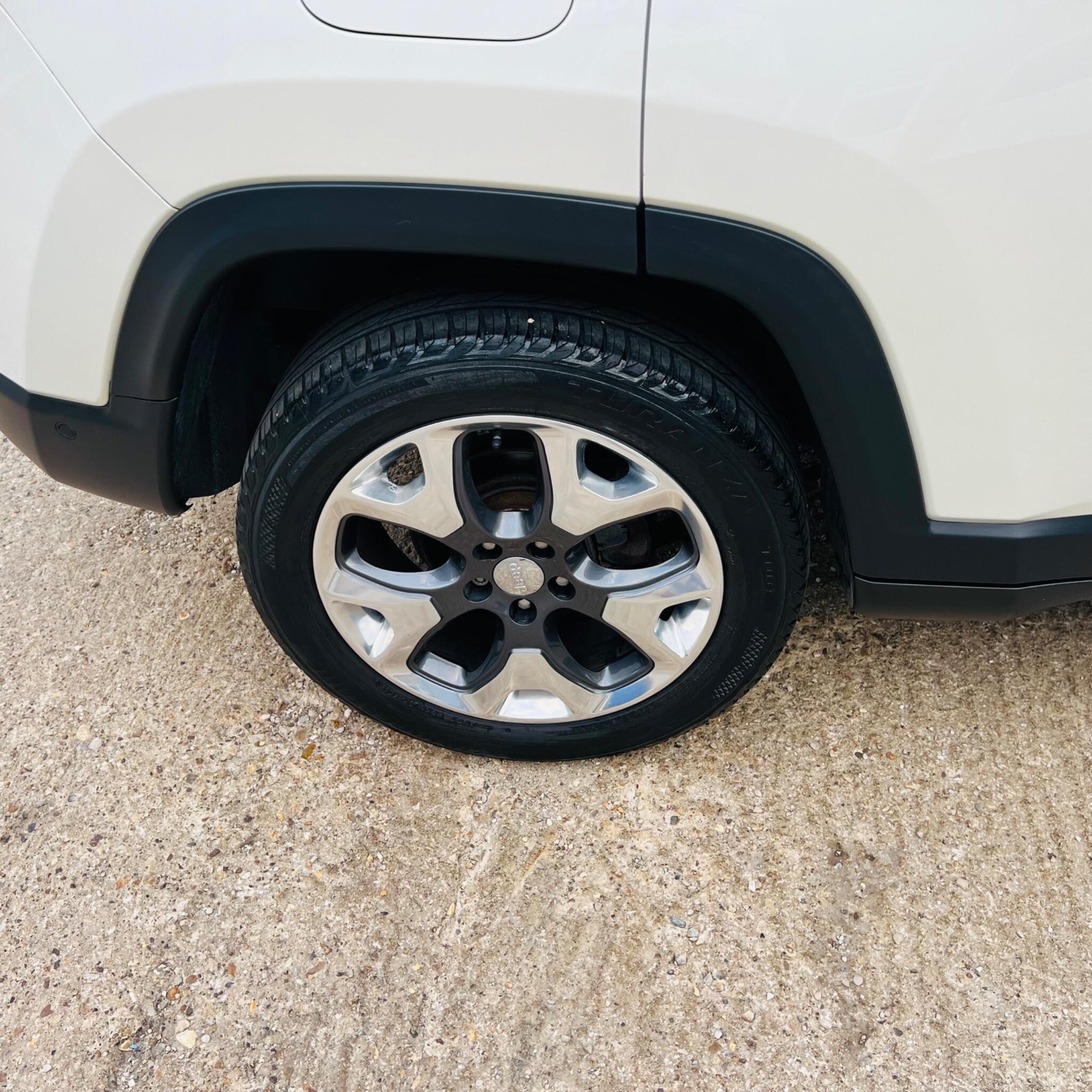 Jeep Compass view 14