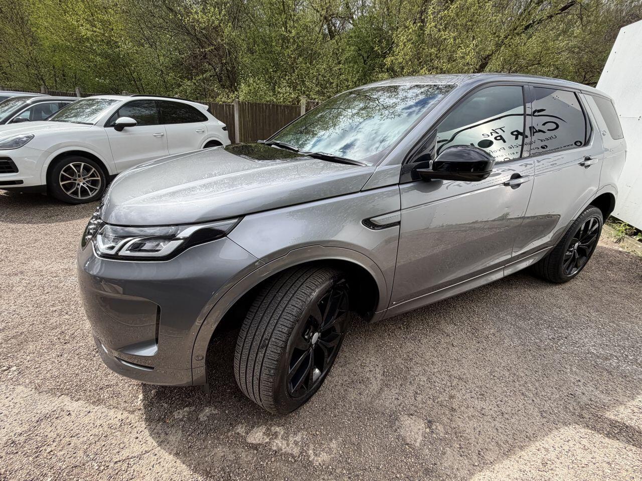 Land Rover Discovery Sport view 10