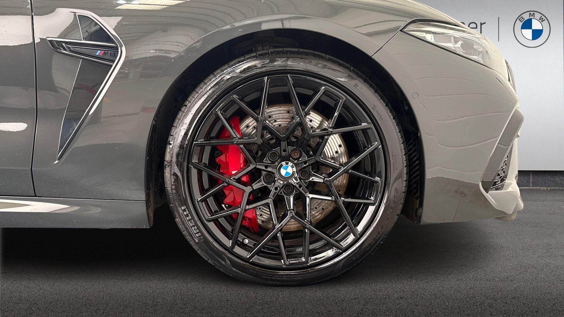 BMW M8 view 17
